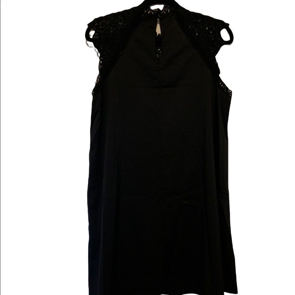 SHEIN Mock Neck Lace Yoke Dress - Picture 4 of 4